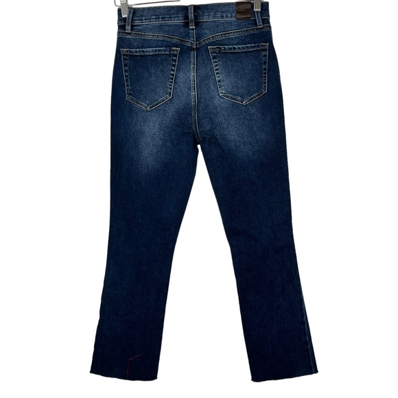 Level 99 High Rise Straight Crop Jeans - Picture 9 of 12